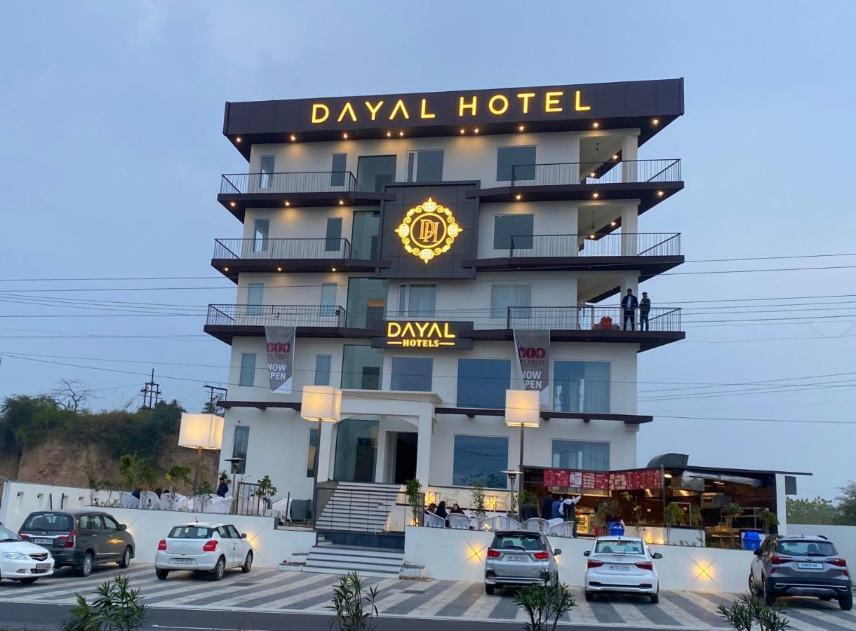 Dayal Hotel Una (Himachal Pradesh) Kültér fotó