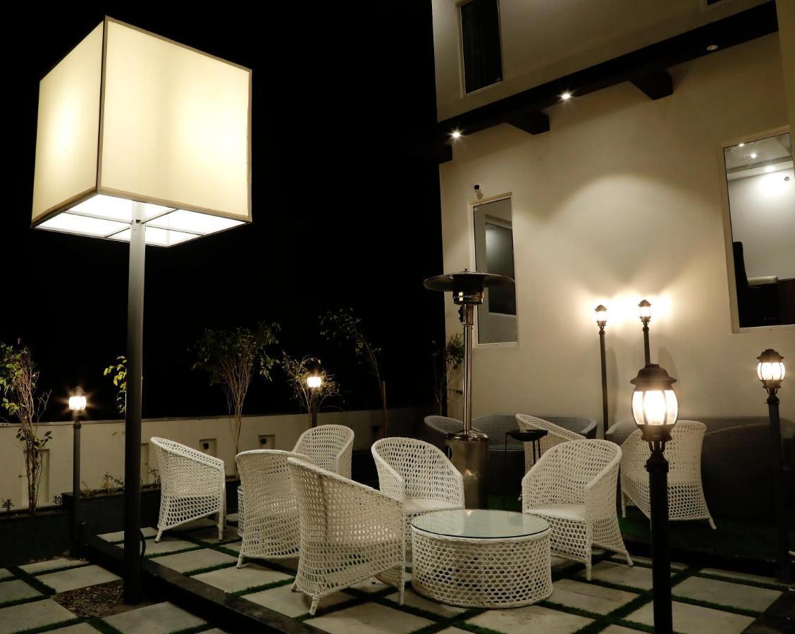 Dayal Hotel Una (Himachal Pradesh) Kültér fotó